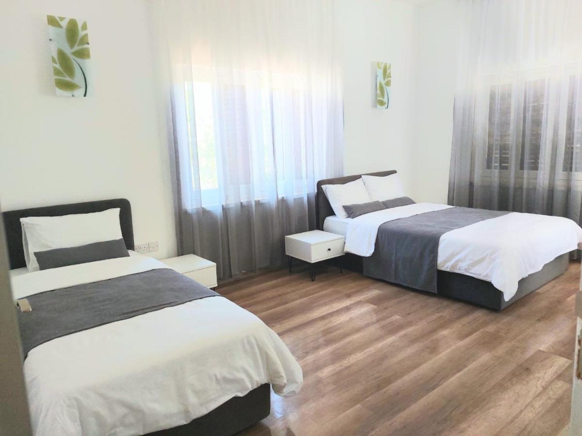 Secret Garden Guest House 02 Famagusta  Bagian luar foto