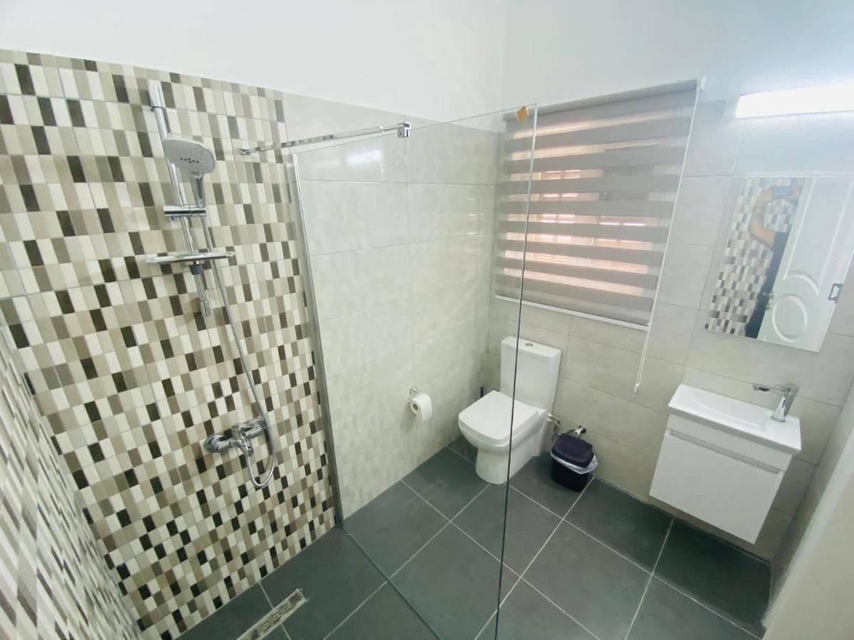 Secret Garden Guest House 02 Famagusta  Bagian luar foto