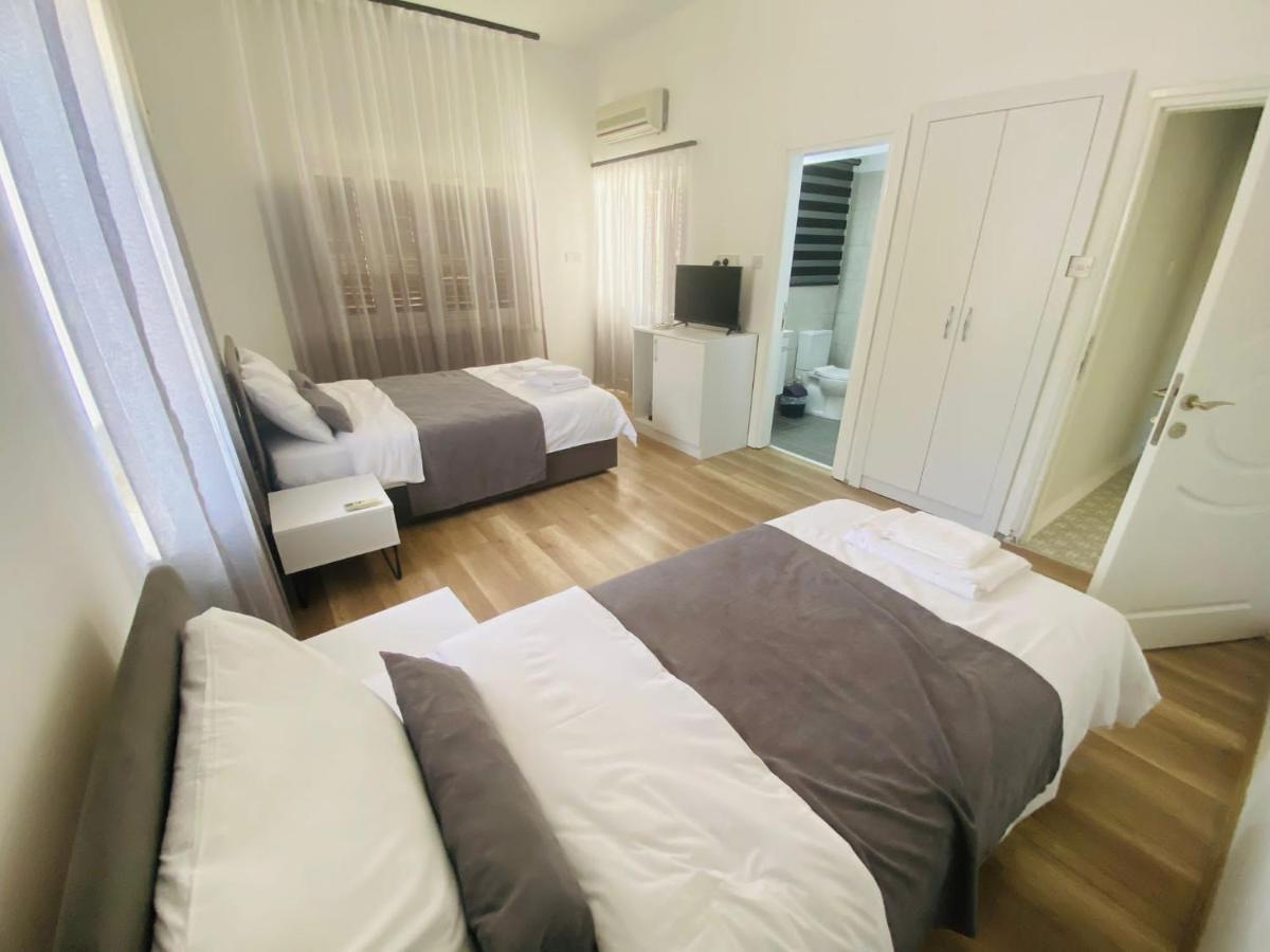 Secret Garden Guest House 02 Famagusta  Bagian luar foto